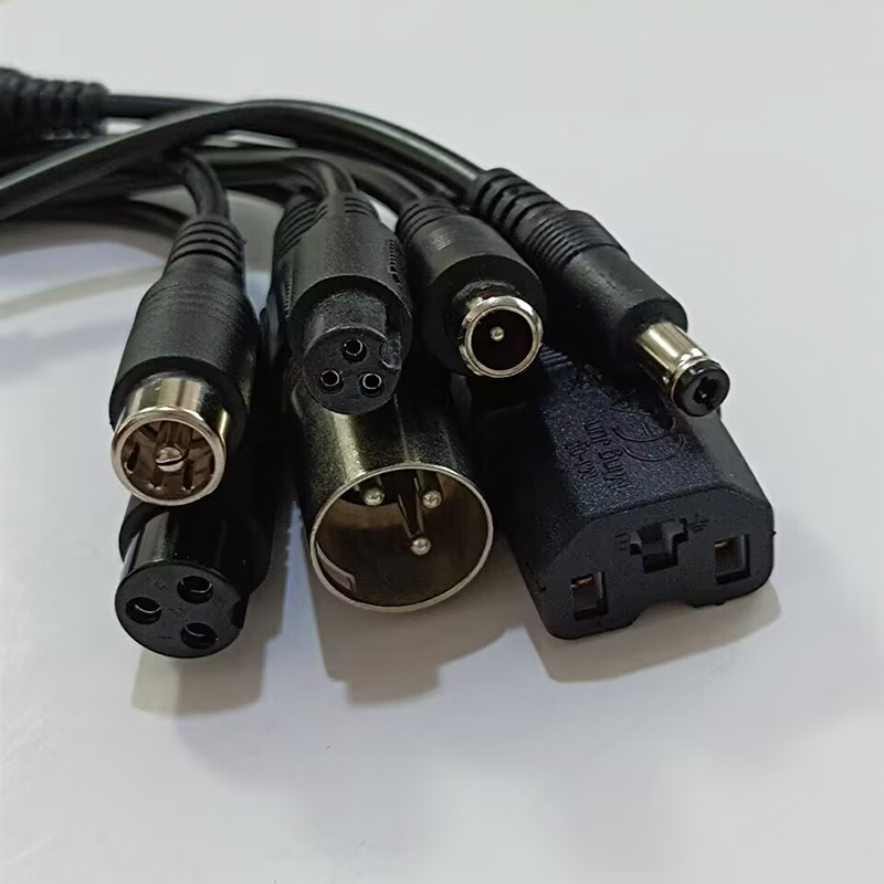 DC 5.5×2.1 - M12/M16 3ピンXLR/RC - Electric Scooter Charger のレビューと価格