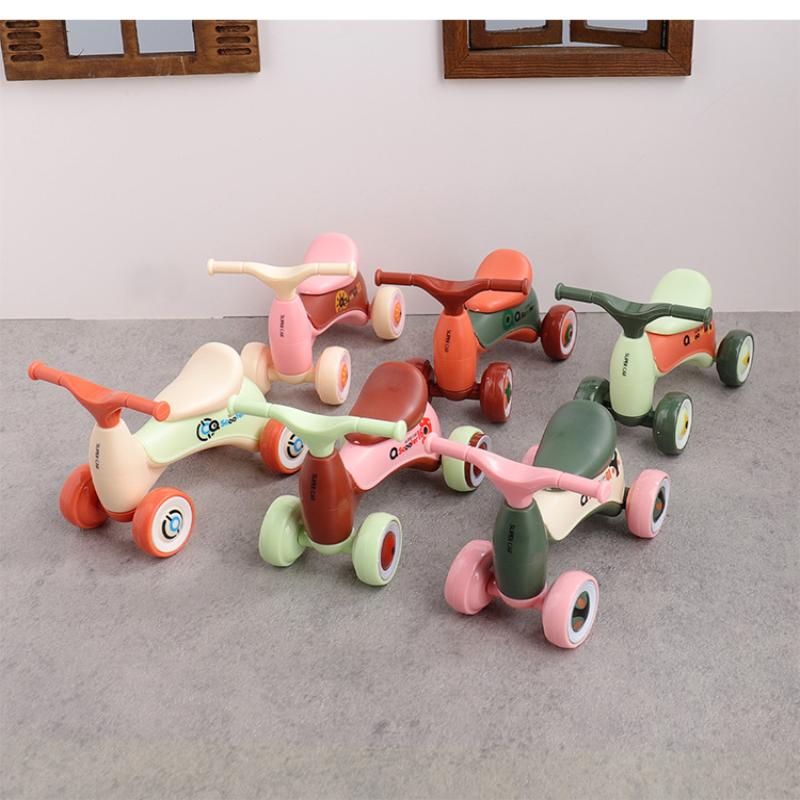 1 個シミュレーションミニかわいい子供用バランスカー四輪ベビ - Scooter Electric のレビューと価格